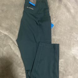 Columbia Dark Green Leggings (size M)
