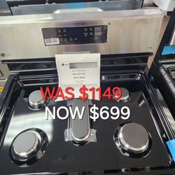 5.8 Cu. Ft. Smart Free Standing Gas True Convection Range With Easy Clean And Air Fry