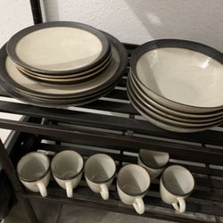 Plates Bowls Cups