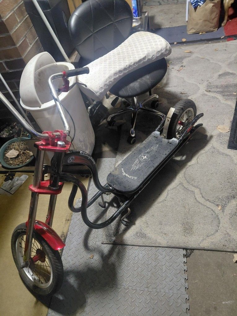 It's A Schwin Ape Hanger Handall Bars