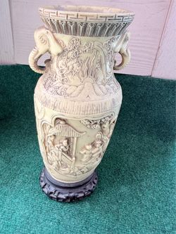 Vintage Chinese Urn Vase – Elephant Handles – T.L. P.A.T.