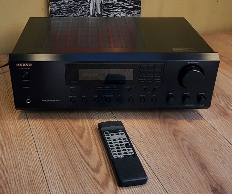 Onkyo TX-8255 Stereo Receiver With Phono