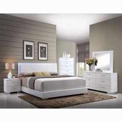 BED FRAME WHITE HIGH GLOSS (AC) QUEEN $349 E KING $449  DELIVER AVAILABLE
