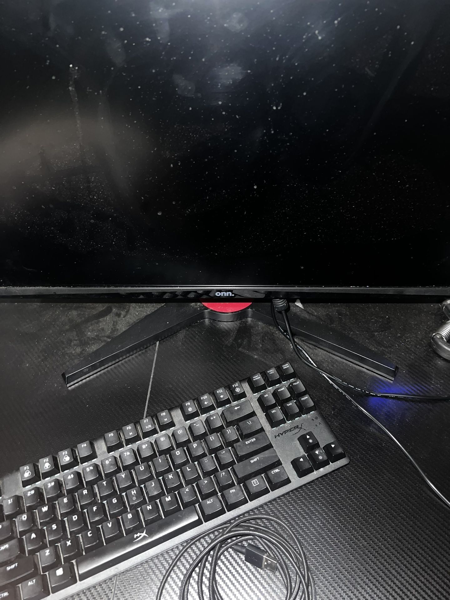 Hyperx Keyboard, Onn 165hz Monitor 24 Inch