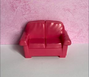 Vintage 1999 Fisher Price Loving Family Dollhouse Furniture Pink Loveseat Sofa Couch Living Room chair
