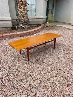 Mid Century Modern Teak Coffee Table by Tove & Edvard Kindt-Larsen for France & Søn / Daverkosen