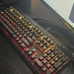 Corsair K70 RGB RAPIDFIRE Keyboard