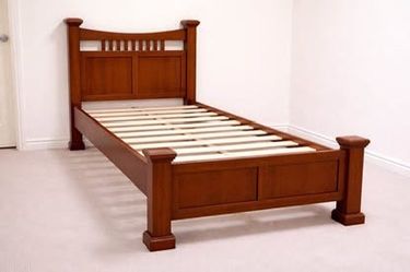 Twin bed