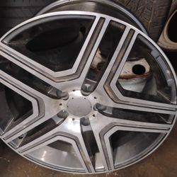 G WAGON SPARE TIRE G-WAGON  Wheel 