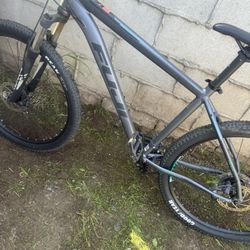 Fuji Bike 