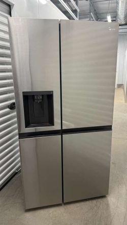 LG REFRIGERATOR LIKE NEW !!