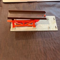 TYCO Mid-Atlantic Pipe Co. Manual Loader