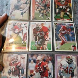 NFL San Francisco 49ers  10 Card Lot  Includes Joe Montana Golden Joe Card

This product is a lot of 10 NFL trading cards featuring players from the S