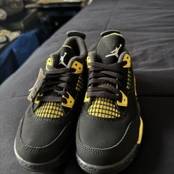 Jordan 4 Thunder PS Size 11C
