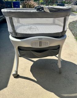 Graco Sense2Snooze Bassinet with Cry Detection Technology $100