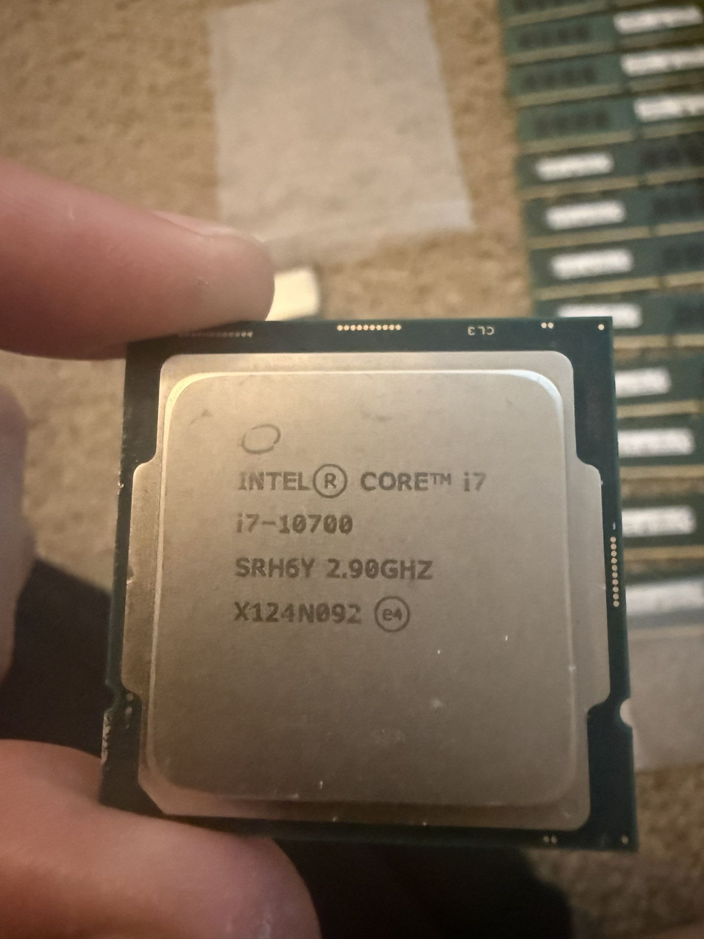 I7-10700