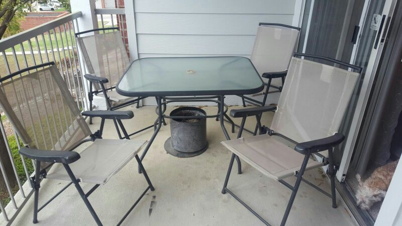 Patio table