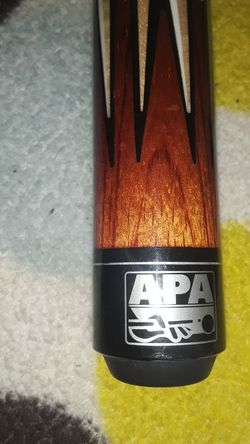 Action Apa Cue Thin Taper Black shaft