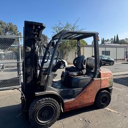 SOLID FORKLIFT SALE!! WARRANTY!!