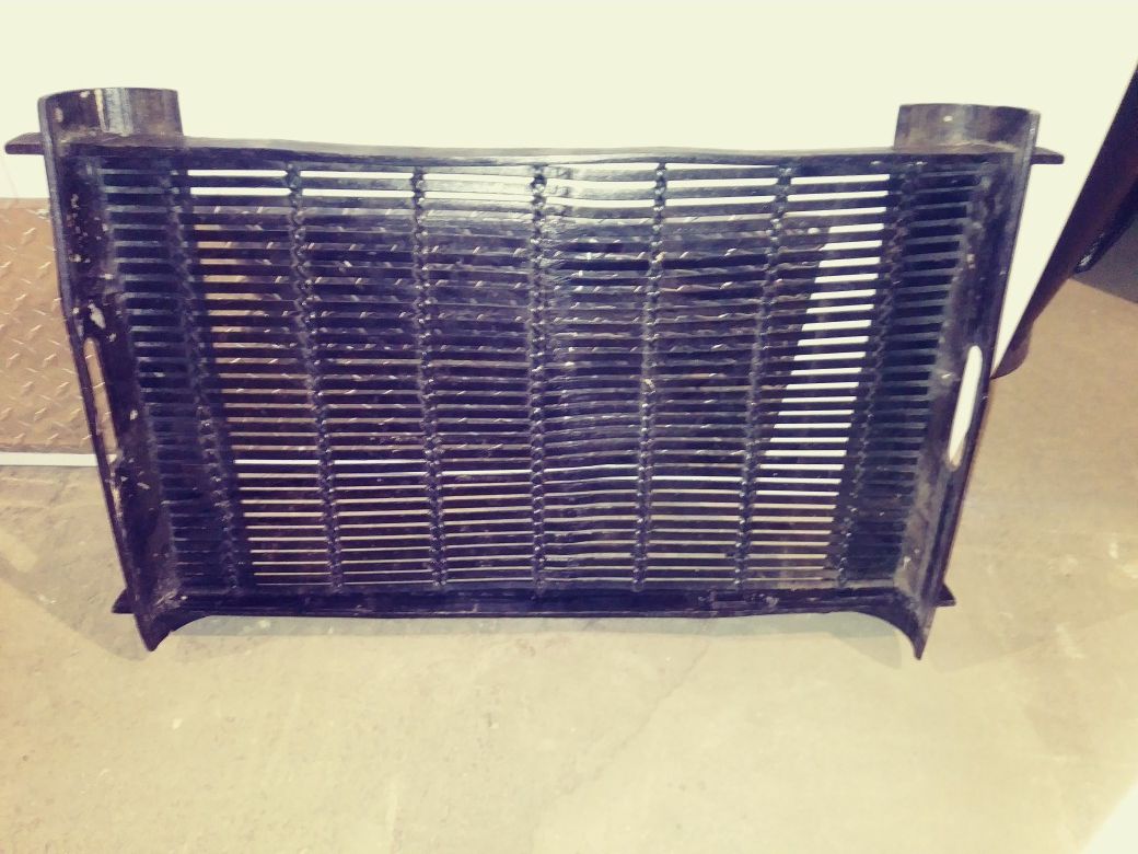 Black rattan tray