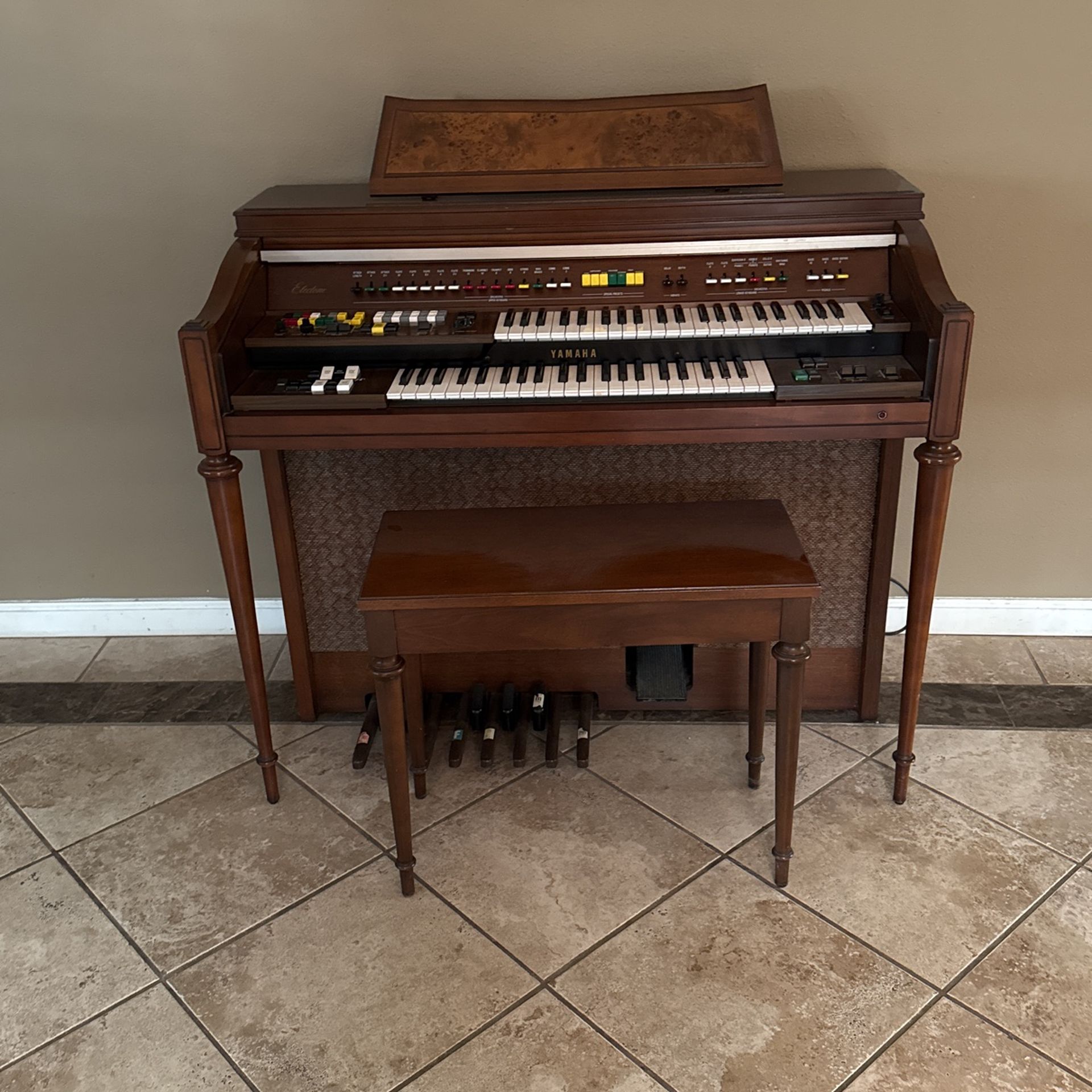 Vintage Electric Organ