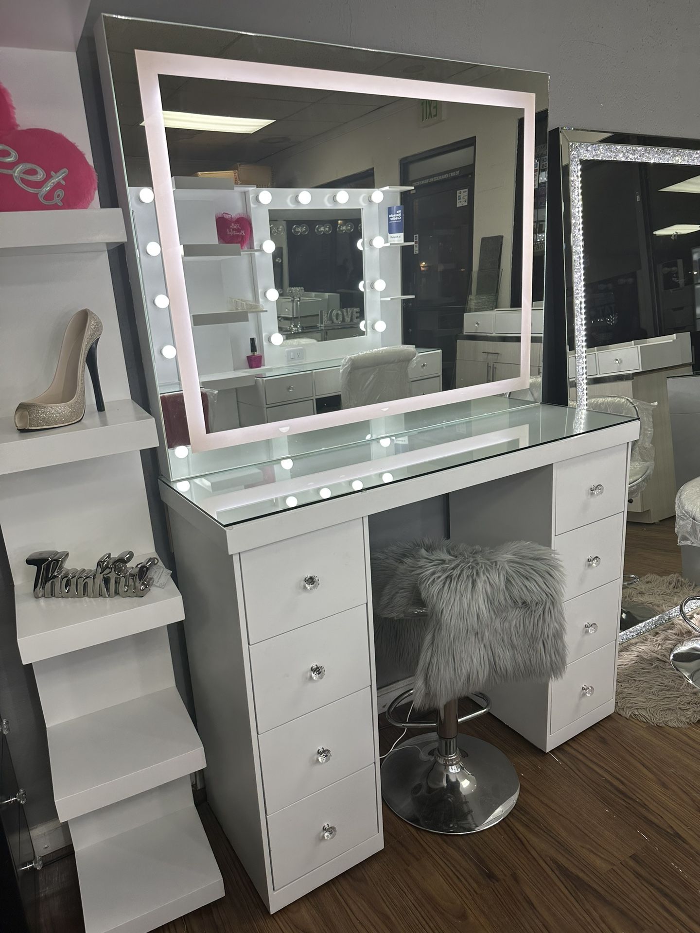 Vanity Set Mirror LED Lights Makeup Table✨New