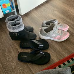 Girls shoes