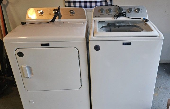 Whirlpool Washer & Dryer