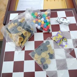 Open Item! New - 8 Games In One!