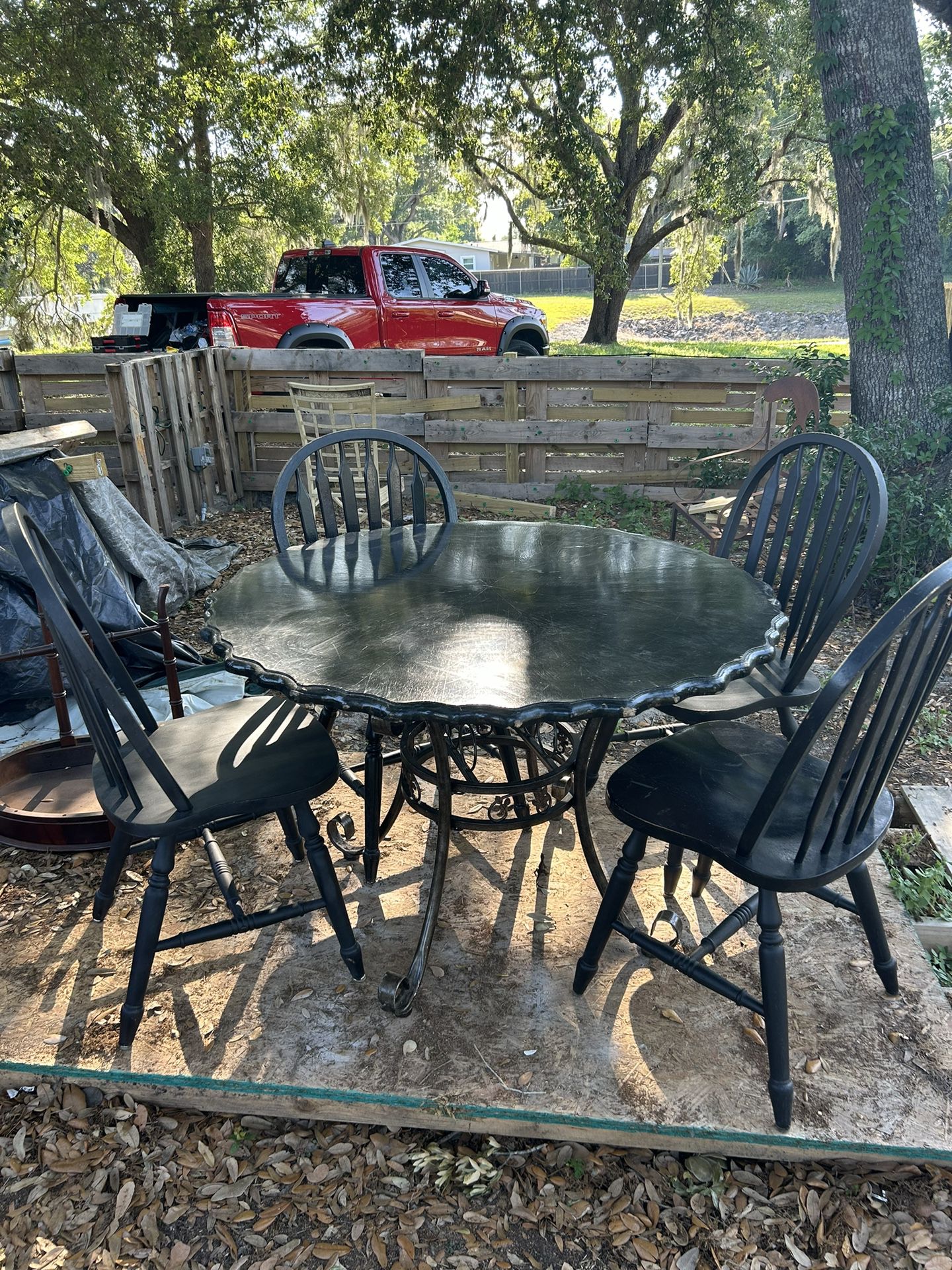 SOLID WOOD TABLE AND 4 CHAIRS