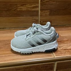 Baby Adidas Racer TR sneakers Size 3 K