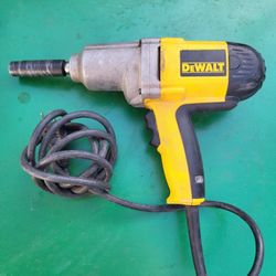 Dewalt 1/2" Impact Wrench Gun