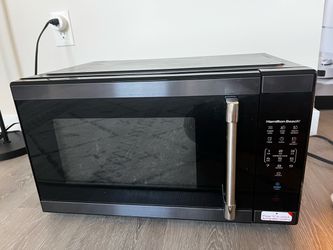Hamilton Beach Black Countertop Microwave