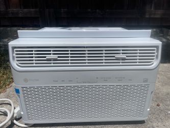 GE air conditioner 11,000 BTU