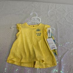 Pineapple Two Piece Carter’s Set