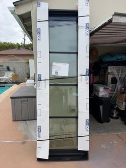 Windor 23.81” x 87.12” black door