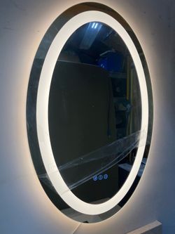 Bathroom mirror dimmable