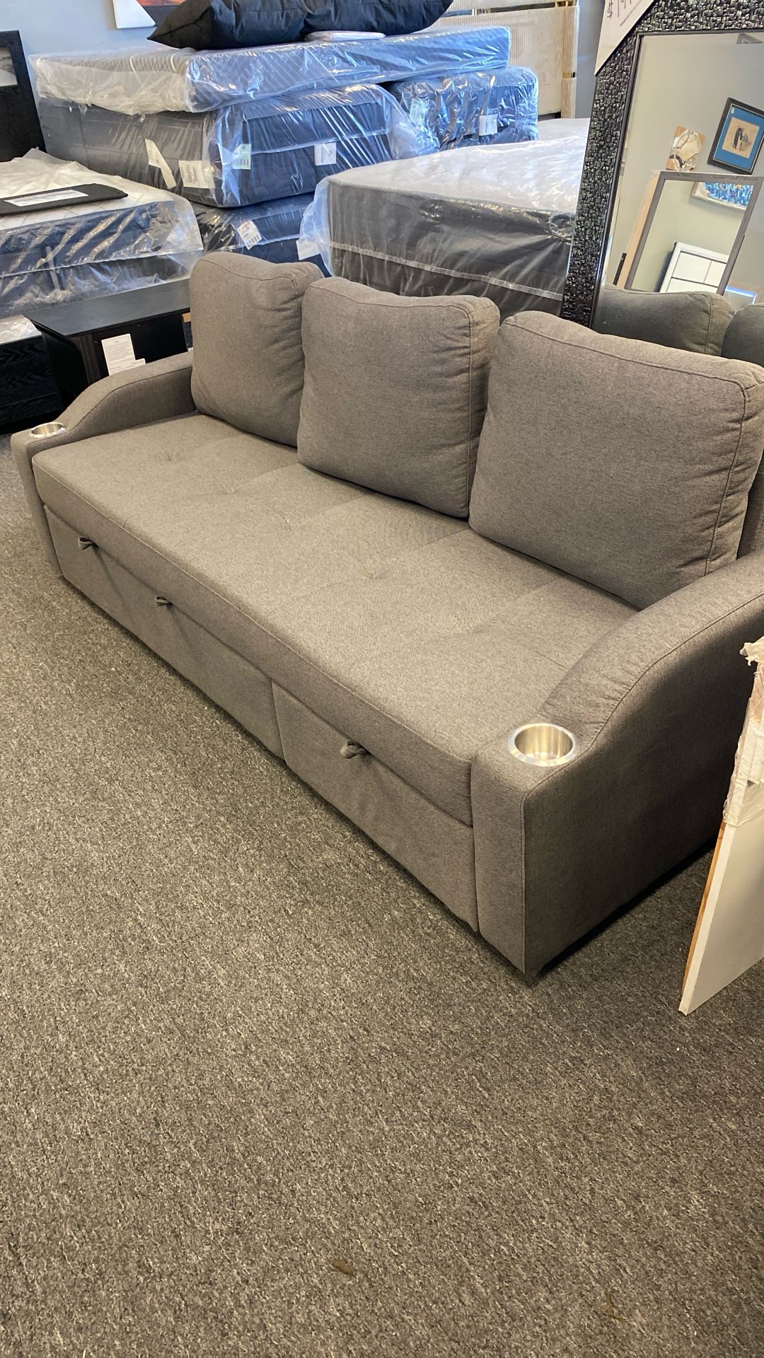 Pullout Sofa Sleeper Couch Chaise Lounge Convertible New Floor Model Was $889 Now $500 Must go