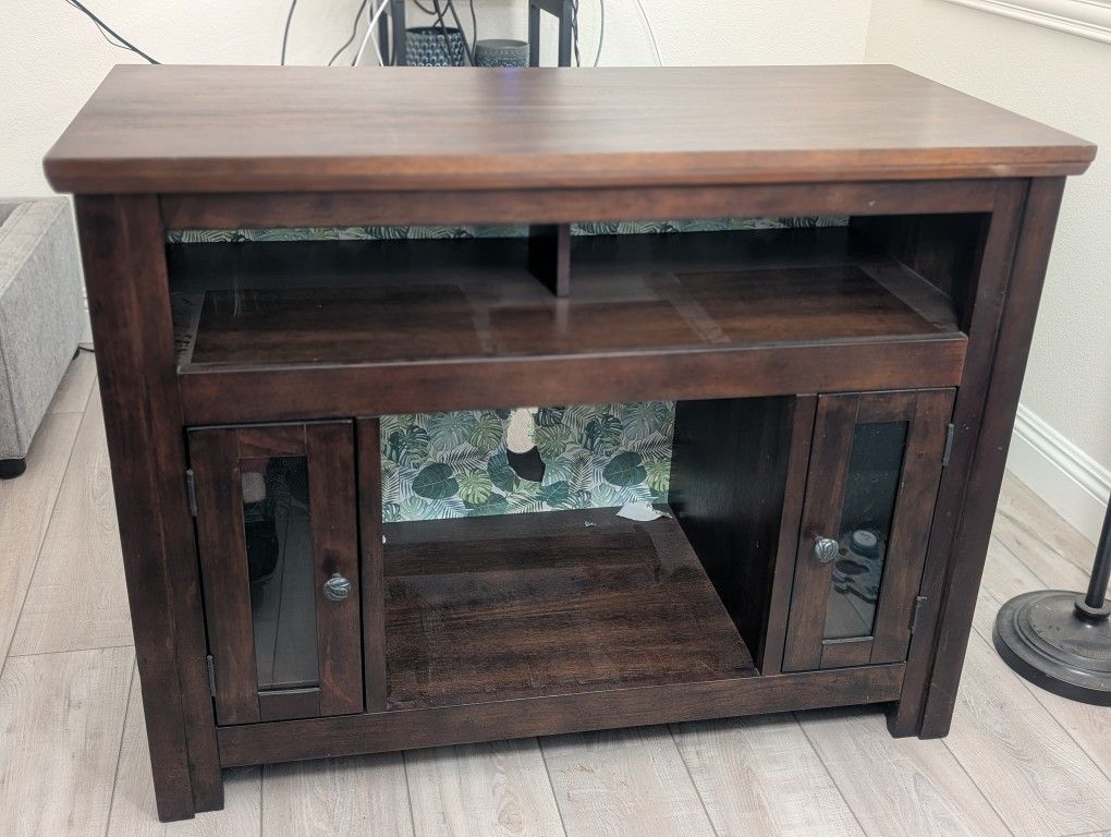 Solid Wood TV Stand 