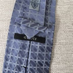 GUCCI Tie Men's Silk tie like new Blue 