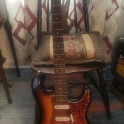 Fender Squire Guitar/Amp/Case +more Package!
