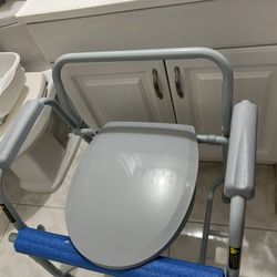 Chair To Use The Bathroom 
