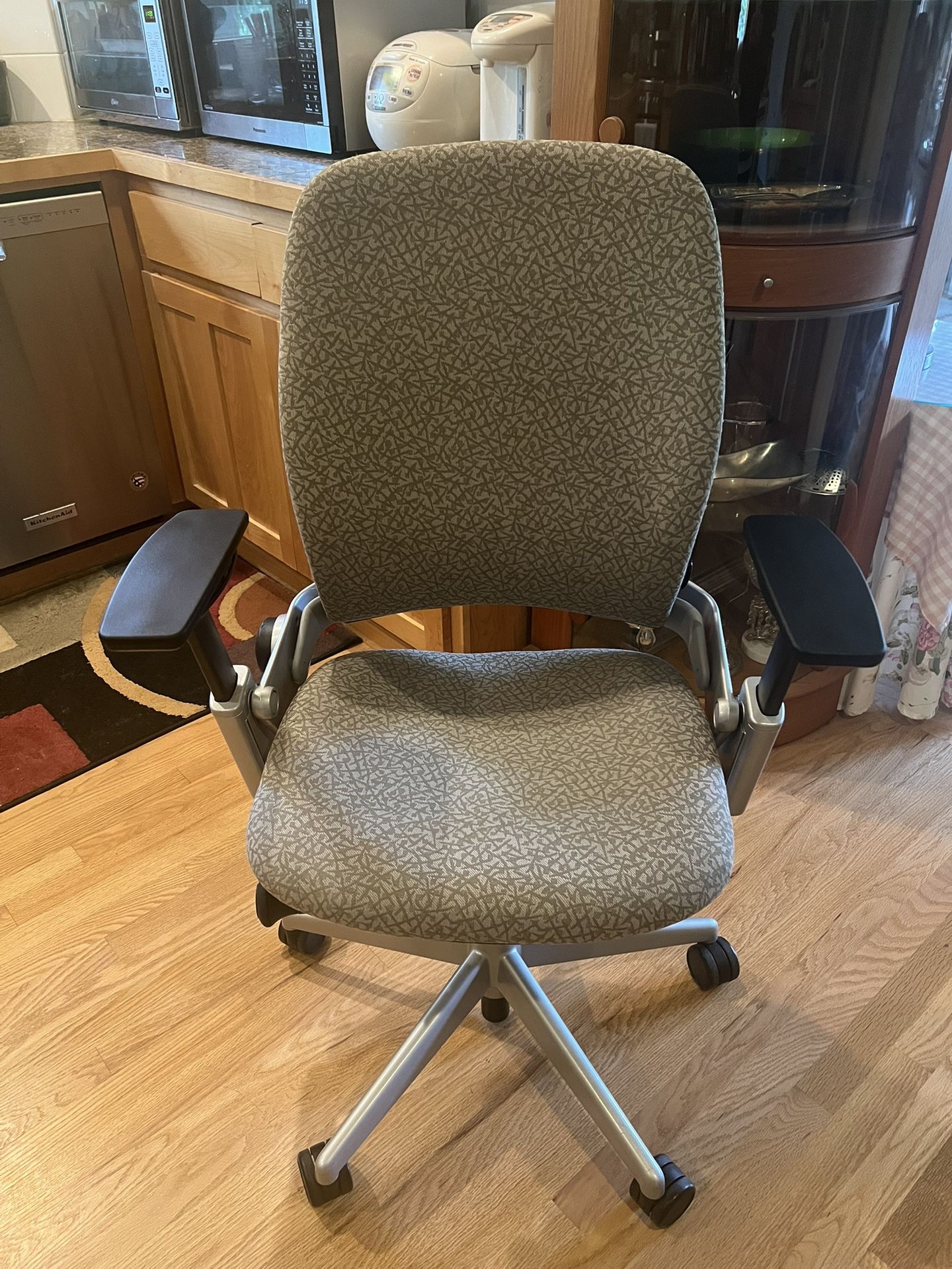 Steelcase Leap V2 Ergonomic Chair