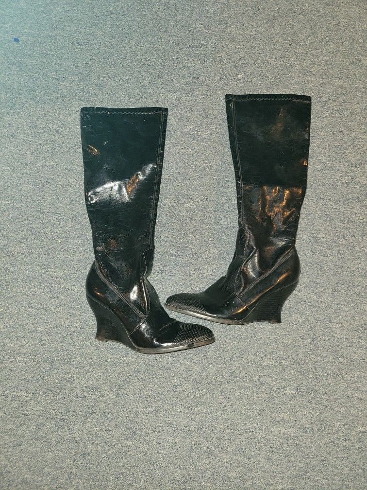 Womens Black High Boots 9 1/2