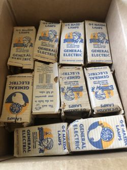 19 Vintage GE Mazda Lamp Bulbs- New Old Stock Pre 1945