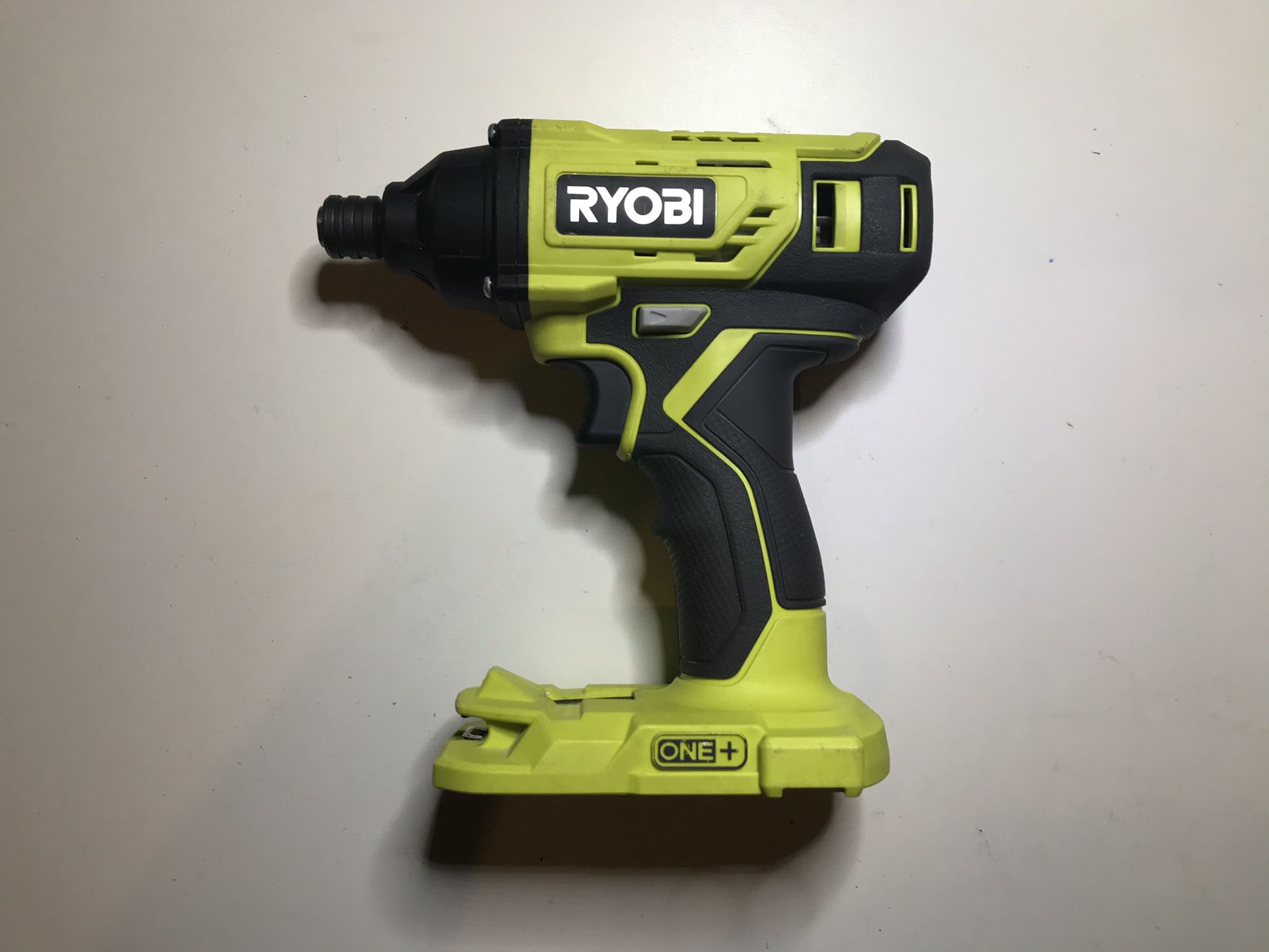 Ryobi Impact Driver 18v (tool only)