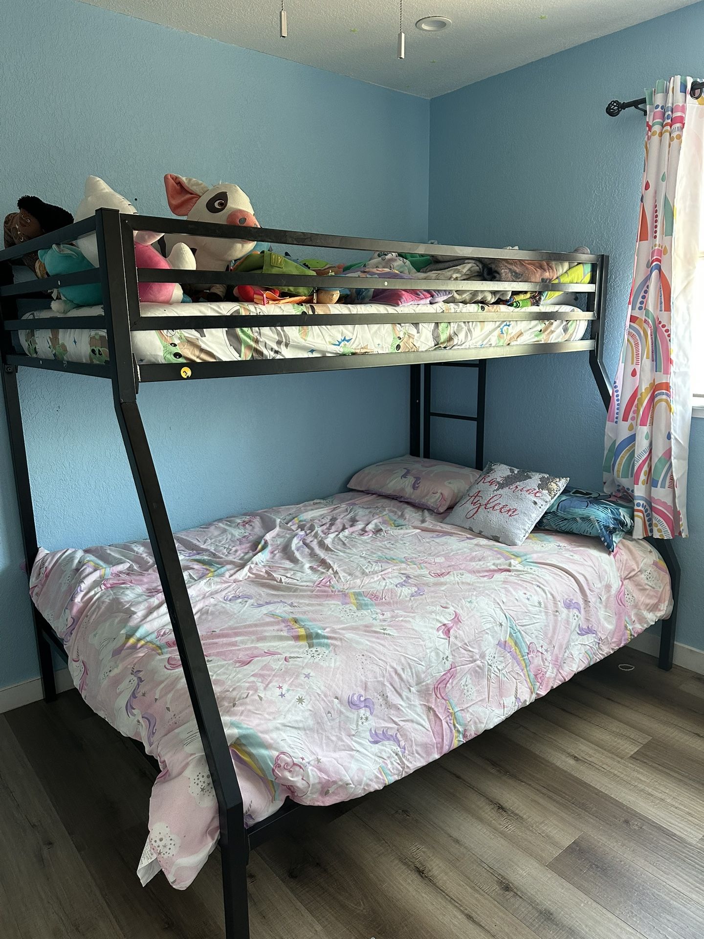 Bunk Bed 