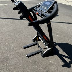 Brand New Heavy Duty, Electric Automatic Incline, Treadmill, Worth $500