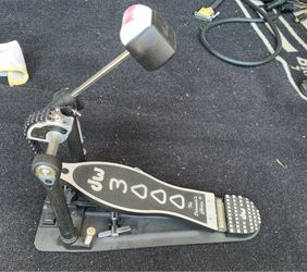 DW 3000 Series Single Bass Pedal
