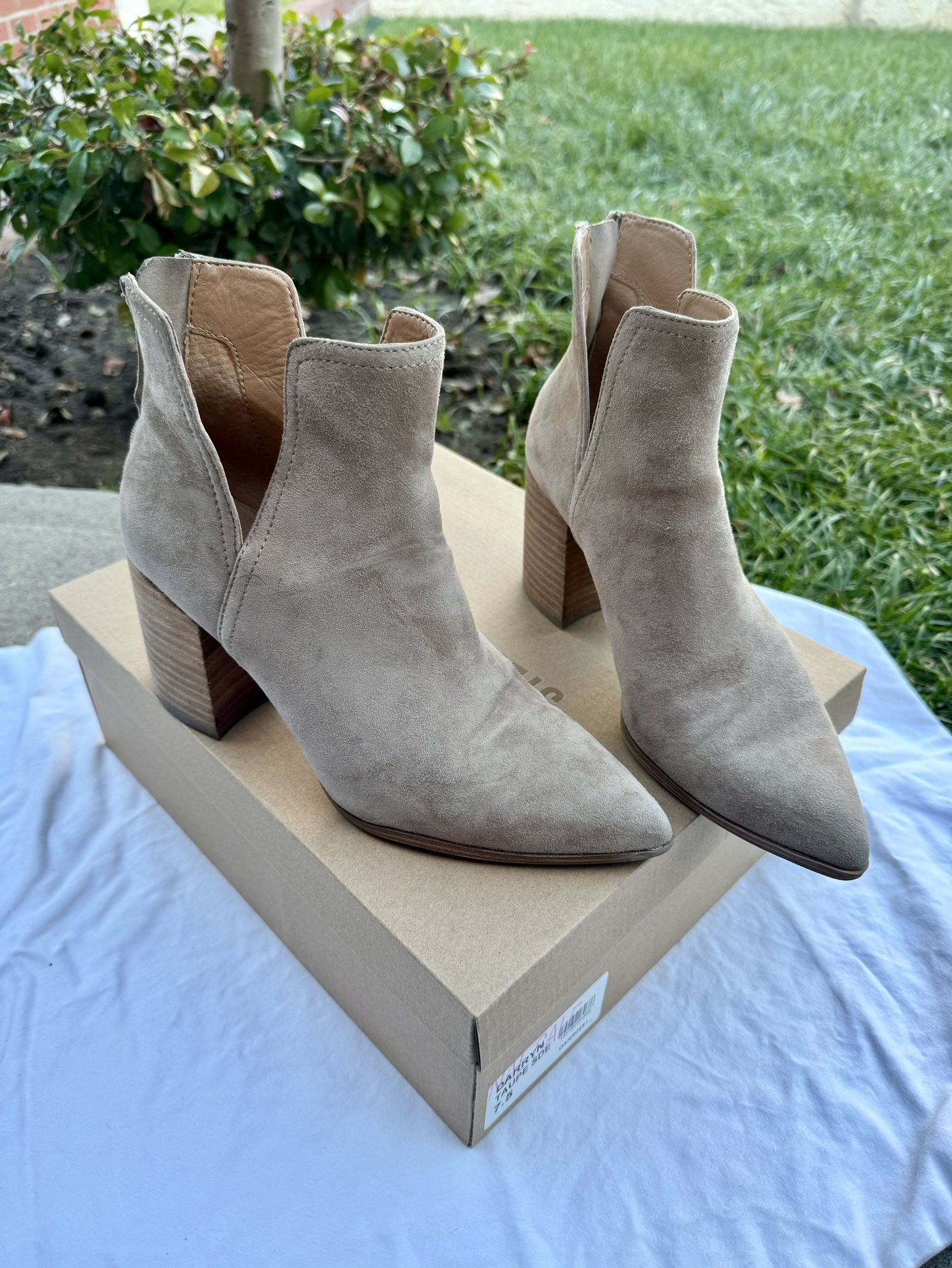 Women’s Boots